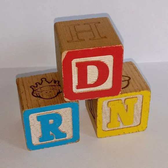 ๐ฏ 10 for $12 / Vintage Toy Wooden Blocks - Picture 1 of 7